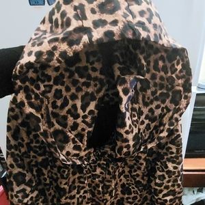 Via Spiga Water Repellent Hood Rain Coat, Sz. 2X, Leopard